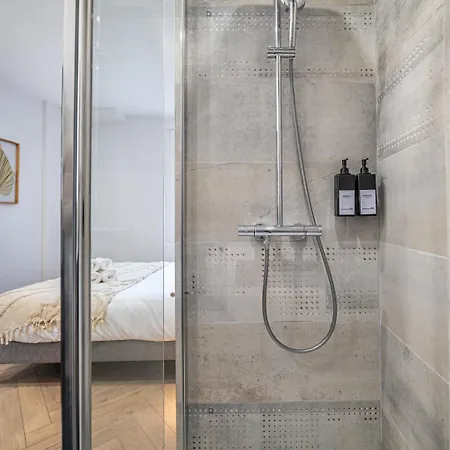 Hestia Palace N5 * Tours