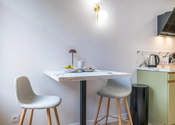 Hestia Palace N5 * Tours