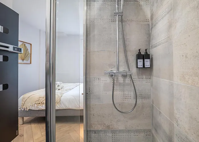 Hestia Palace N5 * Tours